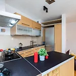 Superapart Wilanowska 7, 