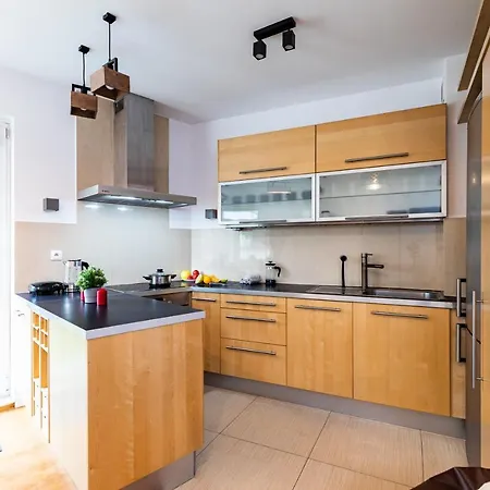 Superapart Wilanowska 7, 